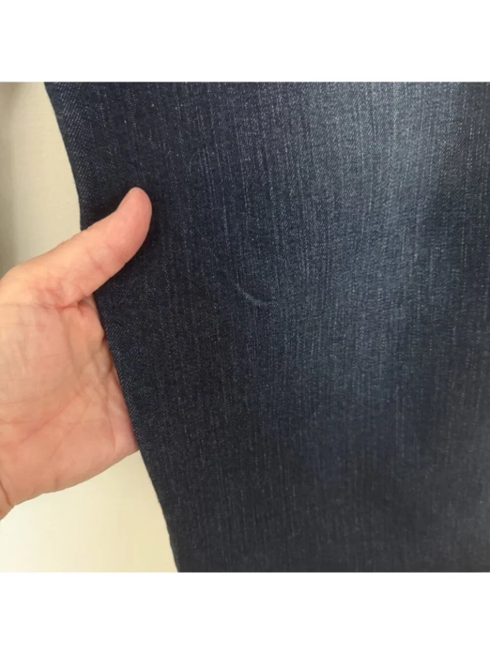Levi's Dark Wash Capri Jeans Size 22 Plus Slim Fit Stretch Shaping Denim